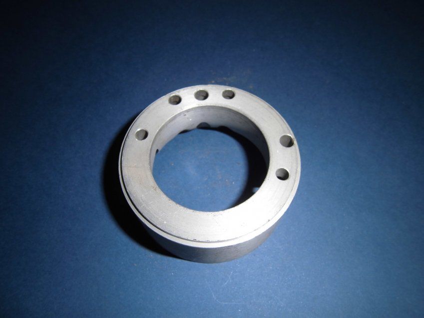 B 14315110 Soporte filtro aire, carb