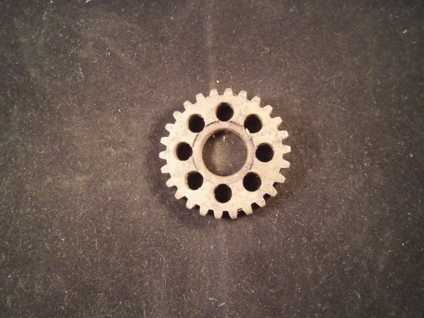 B 611003 Piñón libre de 2ª Z 26, TSS 6V 125 175 200 250 del 600001 a la 600309