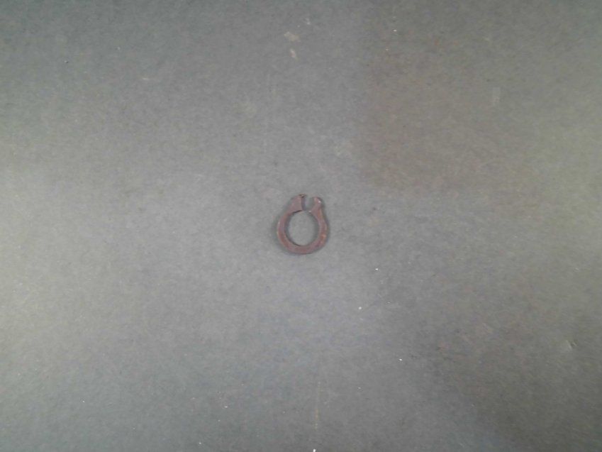 CIRCLIP DE SEGURIDAD E 8 "SEEGER"