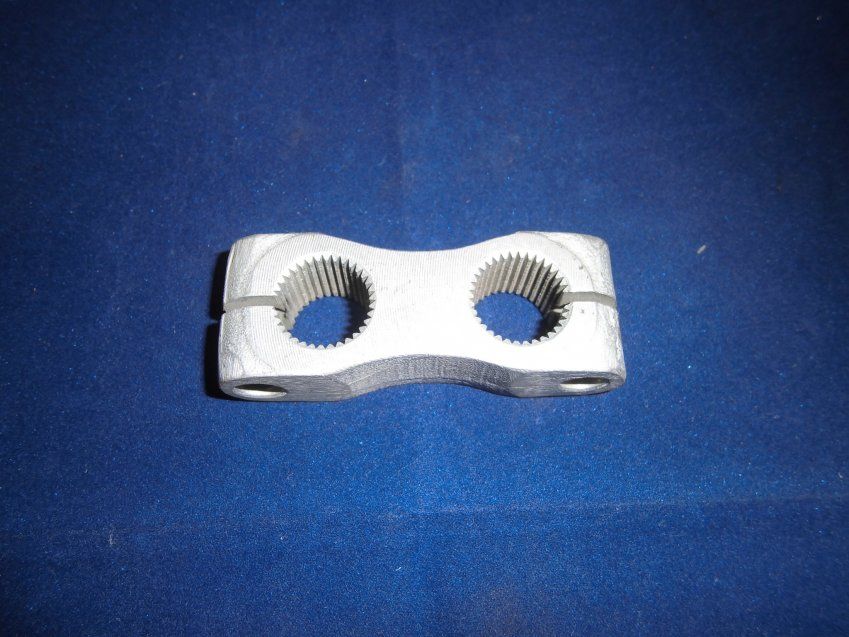 B 9000259 Soporte estribera ambos lados Astro 90 105 106