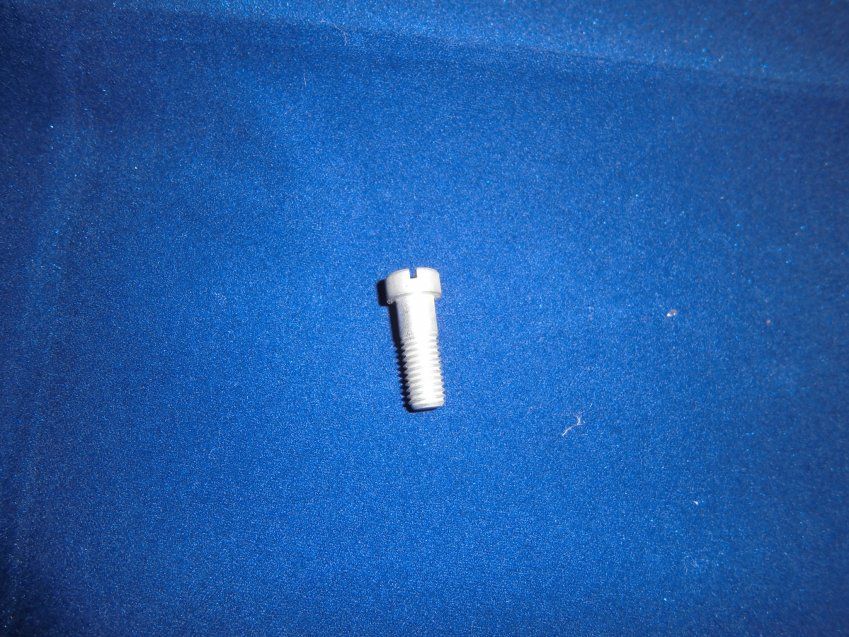 TORNILLO FIJADOR MANDO A SOPORTE MANETA AMAL HIERRO