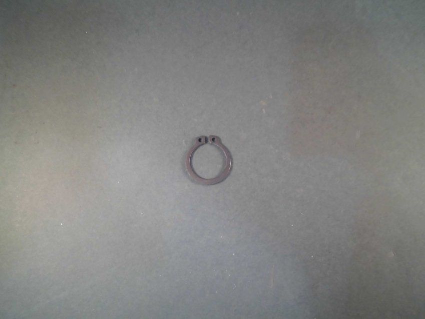 ANILLO ELÁSTICO E 18 "SEEGER"