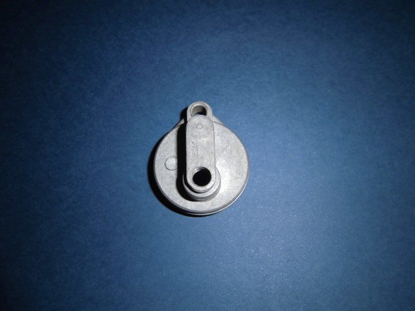 B 115009 Tapa válvula gas carburador IRZ 22 AEO, Adap