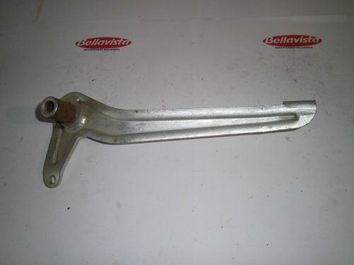 PEDAL FRENO TRASERO